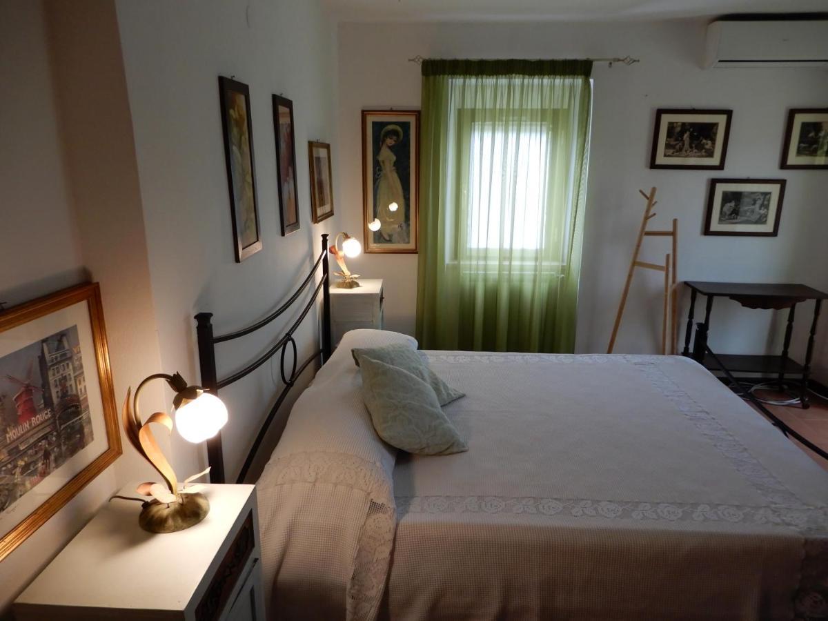 Bed and Breakfast Il Gelsomino Frasso Sabino Exteriér fotografie